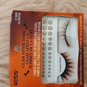Brand New KISS HALLOWEEN INSPIRED False Lashes & DIY Stickers